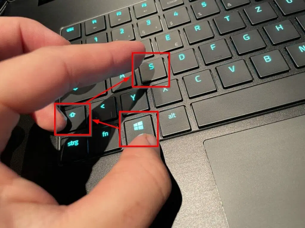 How to Take a Screenshot on a Windows Laptop